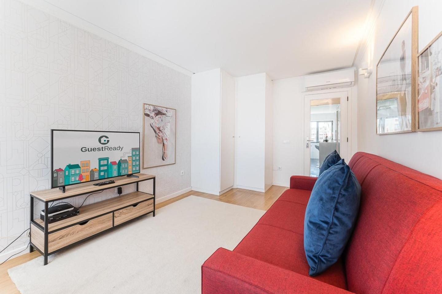Guestready - Geometric Dawn In Do Conde *